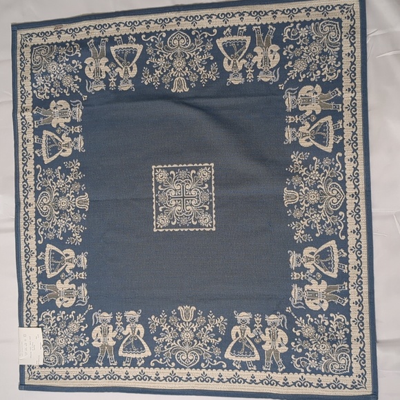 Folk Design Blue & Cream Tablecloth 32" x 32" - Picture 7 of 7